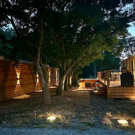 Domaine Prive - Sud De France - Jacuzzi Villa